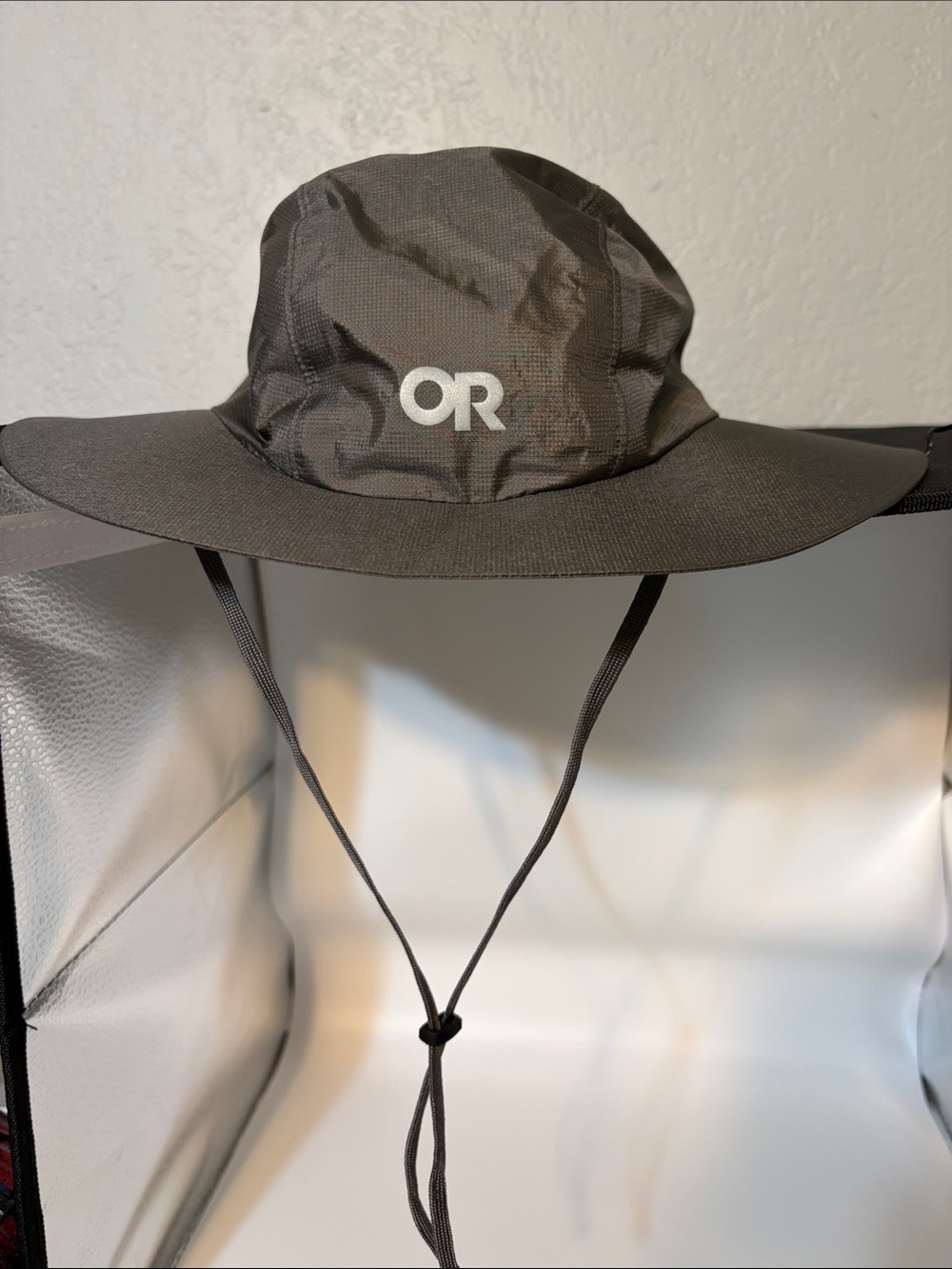 Outdoor Research Helium Charcoal Wide-Brim Sun Rain Hat